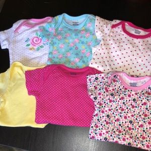 5/$25 Gerber Onesie Bundle!